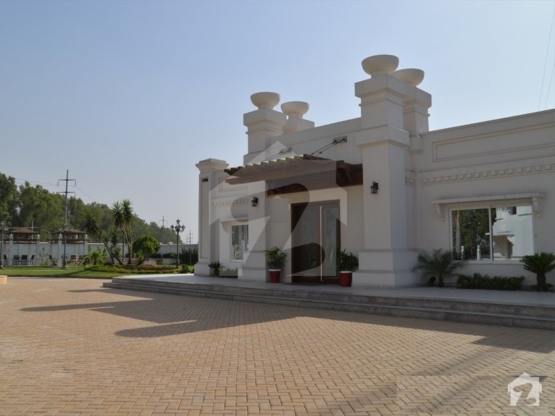 Property & Real Estate for Sale in Cavalry Ground Lahore