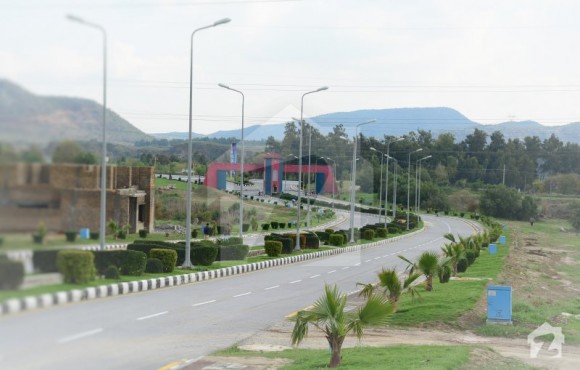 Wah model town