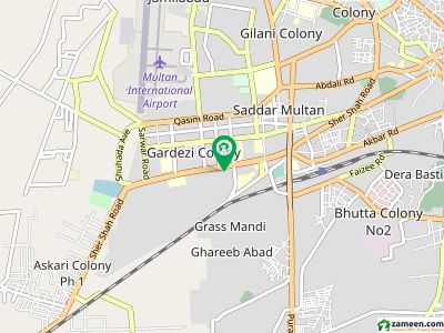 کینٹ ملتان میں 4 کمروں کا 1 کنال مکان 5.5 کروڑ میں برائے فروخت۔