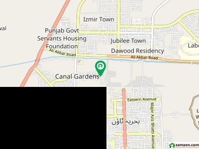 Canal garden Block C facing park brand new 10 marla house for rent