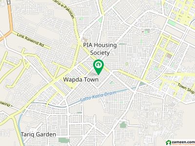 پارک ویو سٹی ۔ ٹوپز بلاک پارک ویو سٹی,لاہور میں 4 مرلہ دفتر 4.5 کروڑ میں برائے فروخت۔