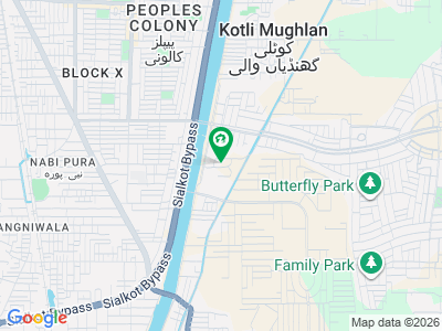 Master city A Executive Block 5 Marla 50 Ft Road for Sale very hot location