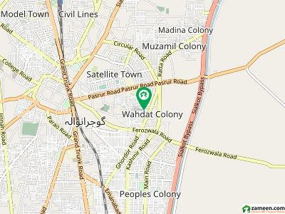 Commercail House Is Available For Sale With 4 Shops Commercail House Is Available For Sale With 4 Shops