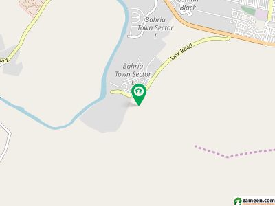 8 k block 8marla develop plot for sale