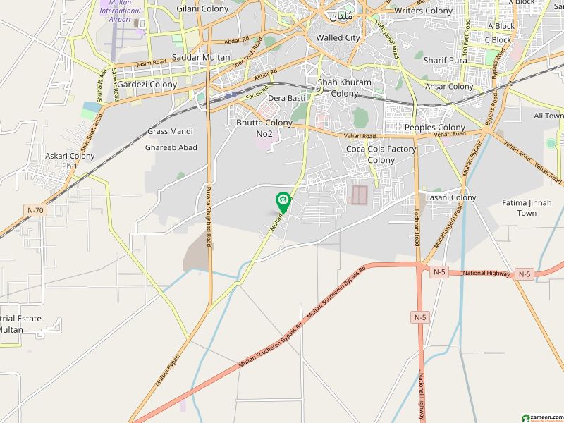 Well Built House Available At Good Location Well Built House Available At Good Location