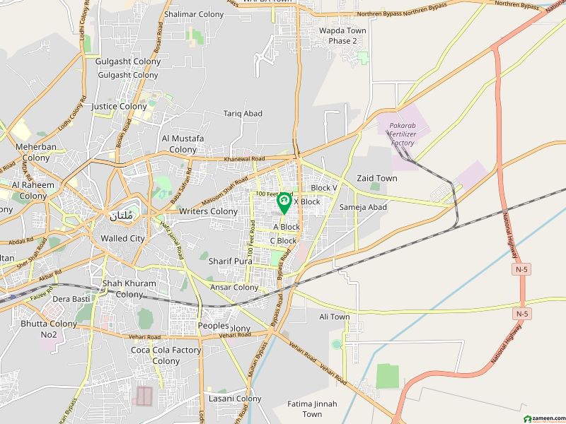 Ideal 10 Marla House Available In Gulshan Market