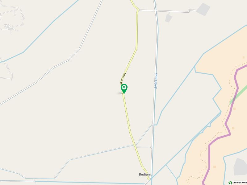 Good Location Plot Farmhouse for Sale 530ft Front