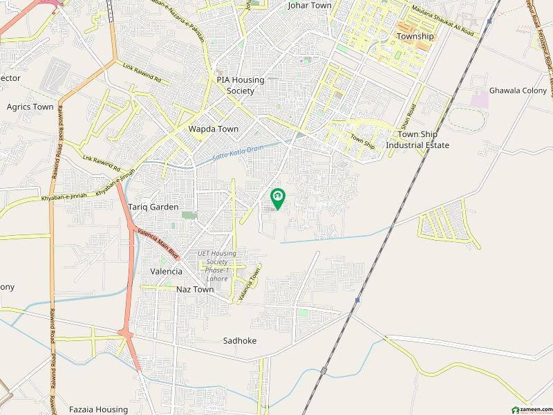 A Centrally Located Building Is Available For Rent In Lahore