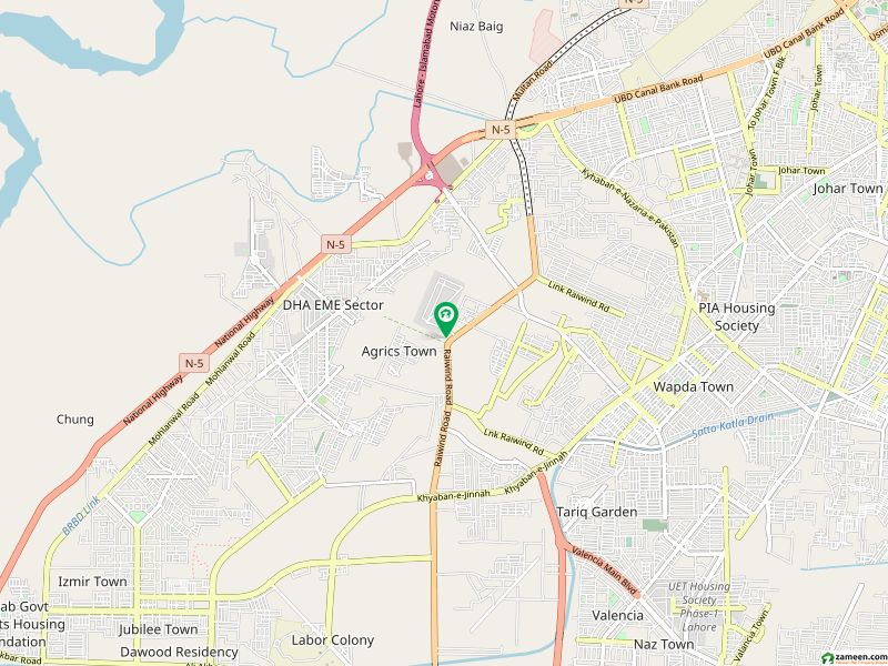 Building For Rent On Beautiful Raiwind Road Building For Rent On Beautiful Raiwind Road