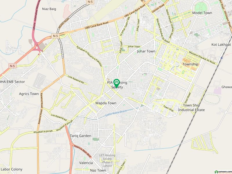 پی آئی اے ہاؤسنگ سکیم ۔ بلاک ایف پی آئی اے ہاؤسنگ سکیم لاہور میں 3 کمروں کا 15 مرلہ مکان 2.5 کروڑ میں برائے فروخت۔